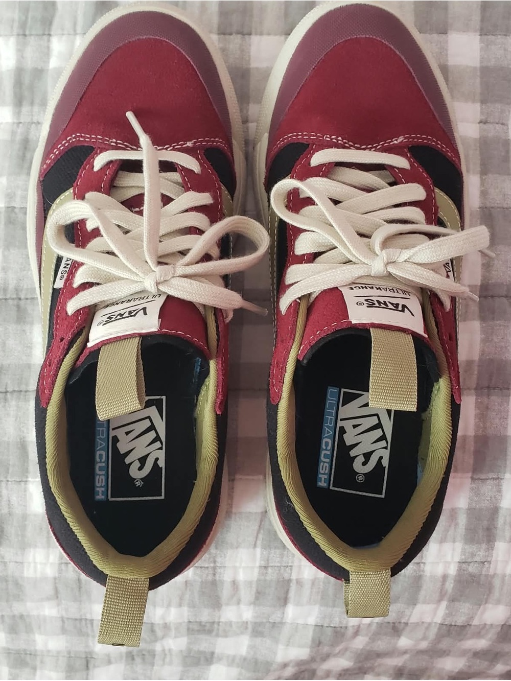 Vans "Ultracush" Lace-Up Sneakers